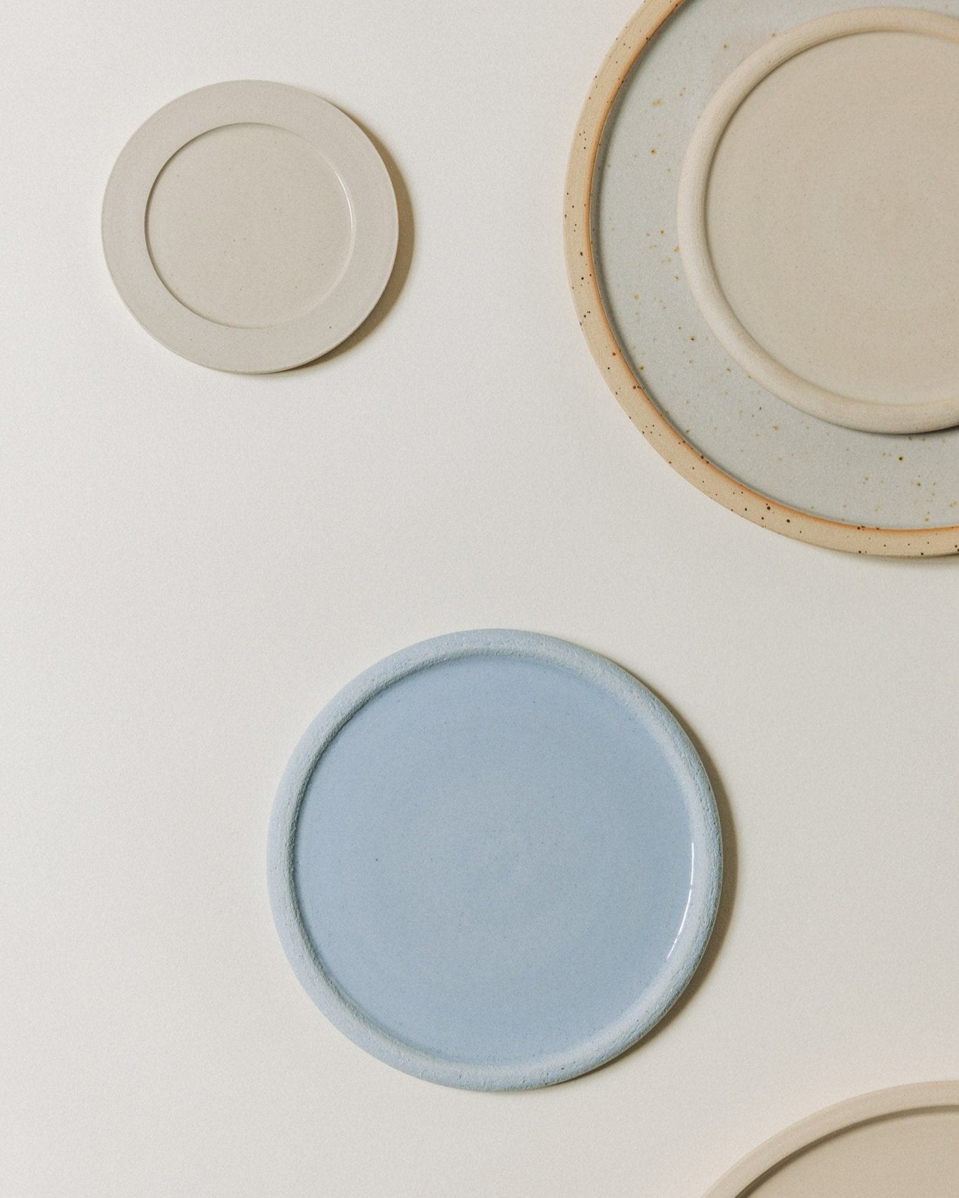 Plate S in blue