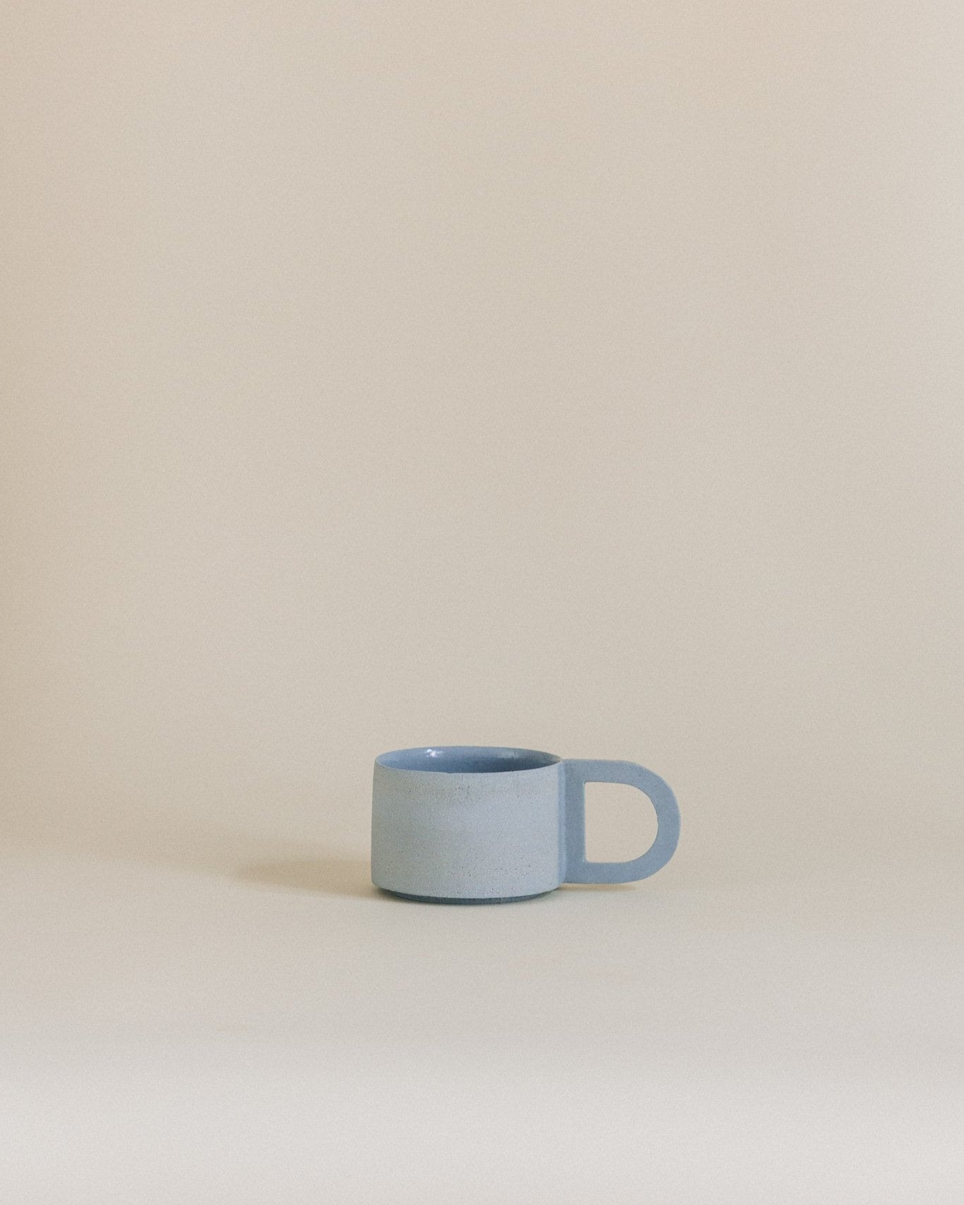 Dora mug in blue