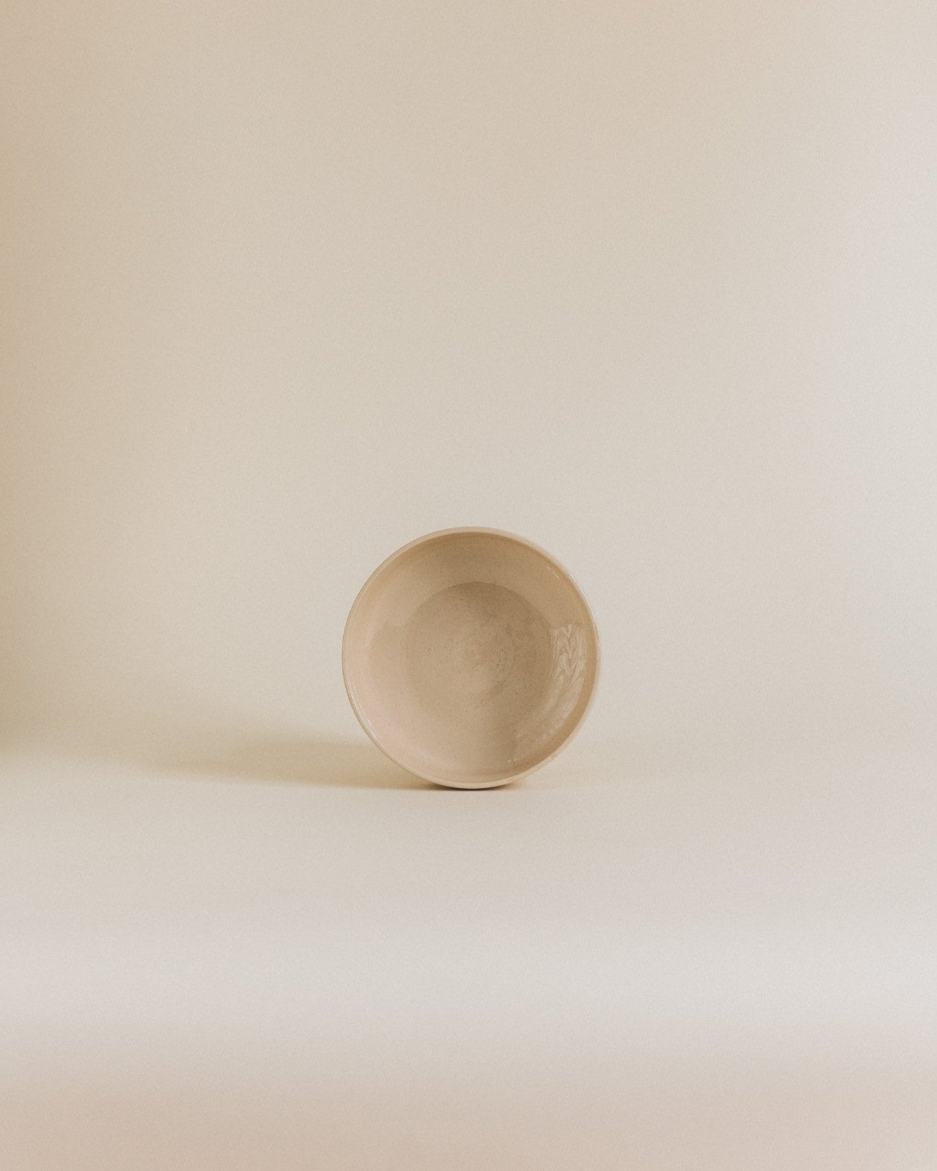 Dessert bowl in clay