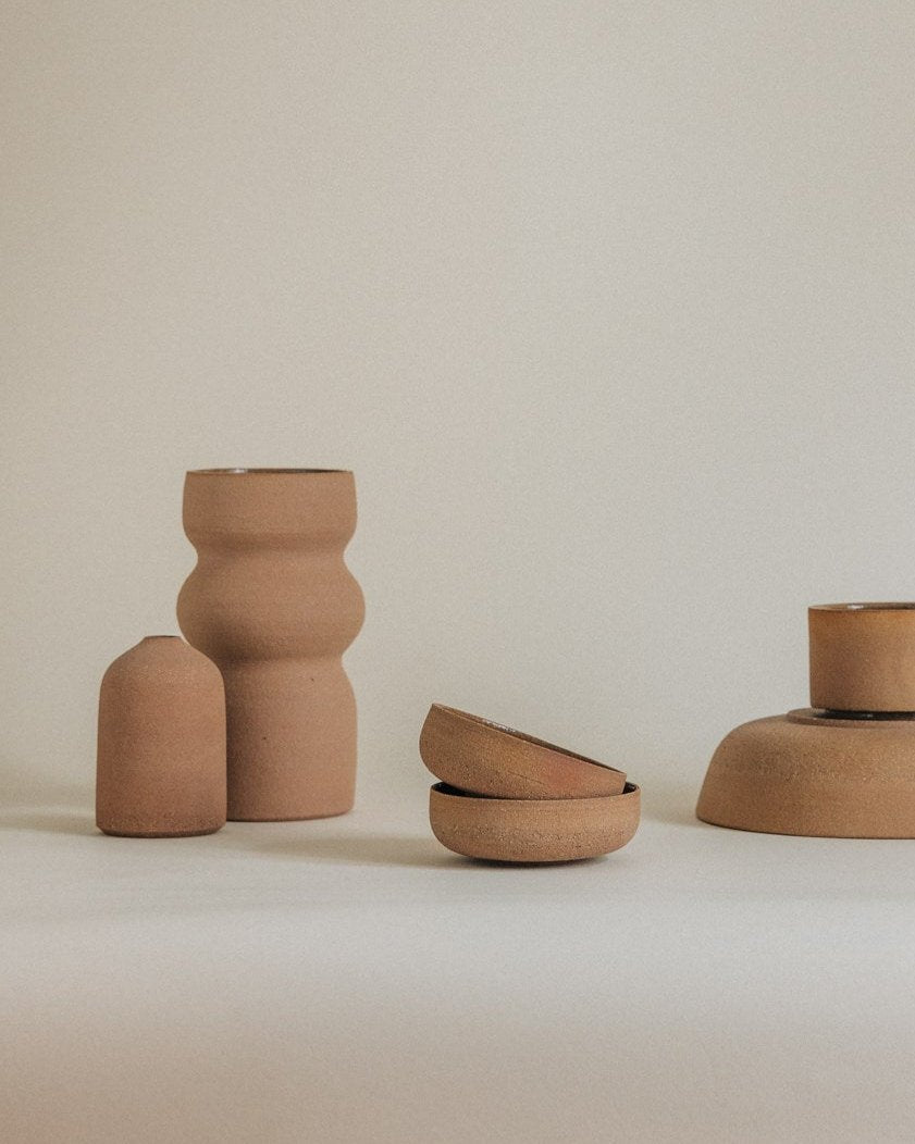 Tiny bowl in terra