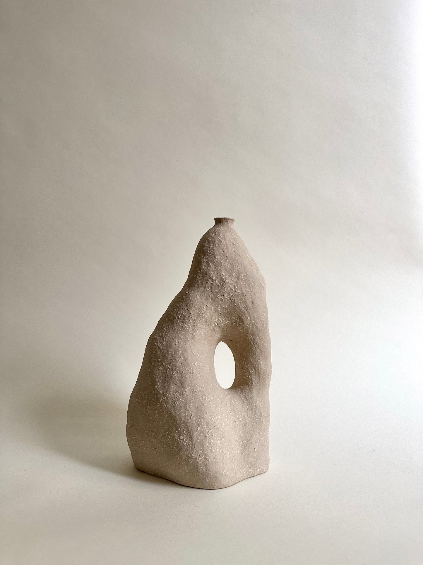 Handbuilt vase 03