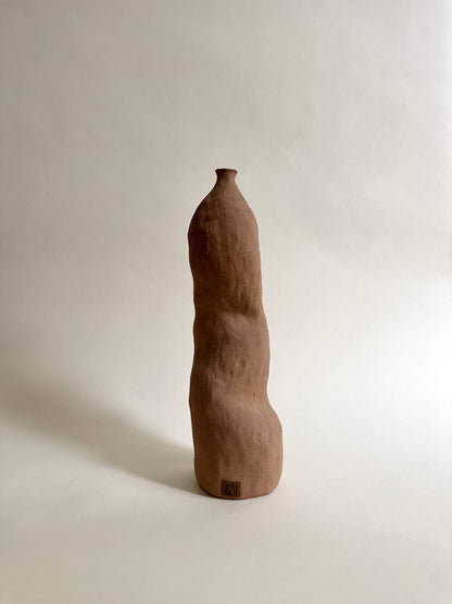 Handbuilt vase 02