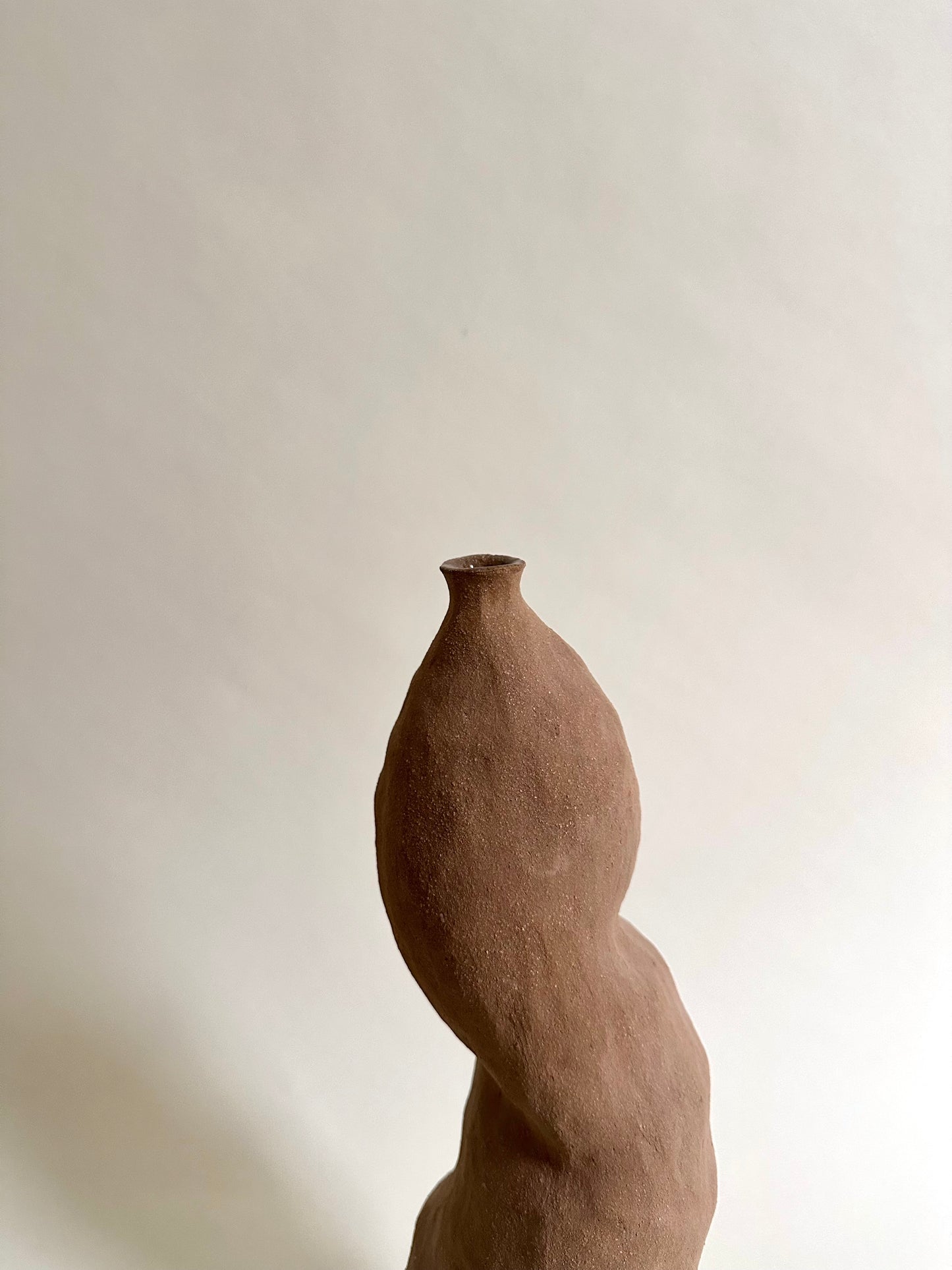 Handbuilt vase 02