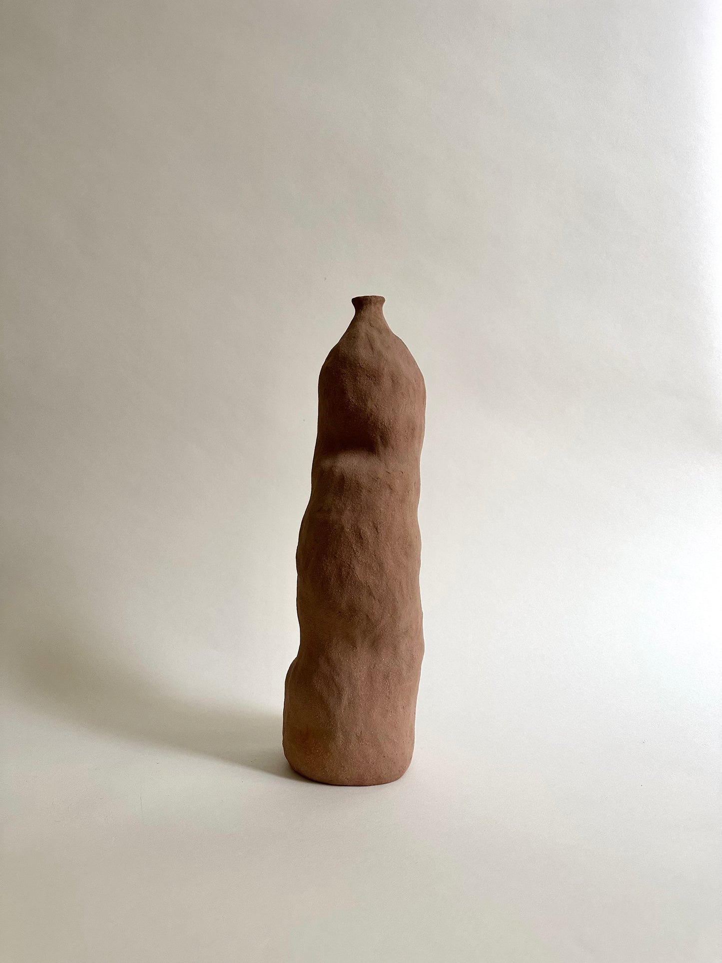 Handbuilt vase 02