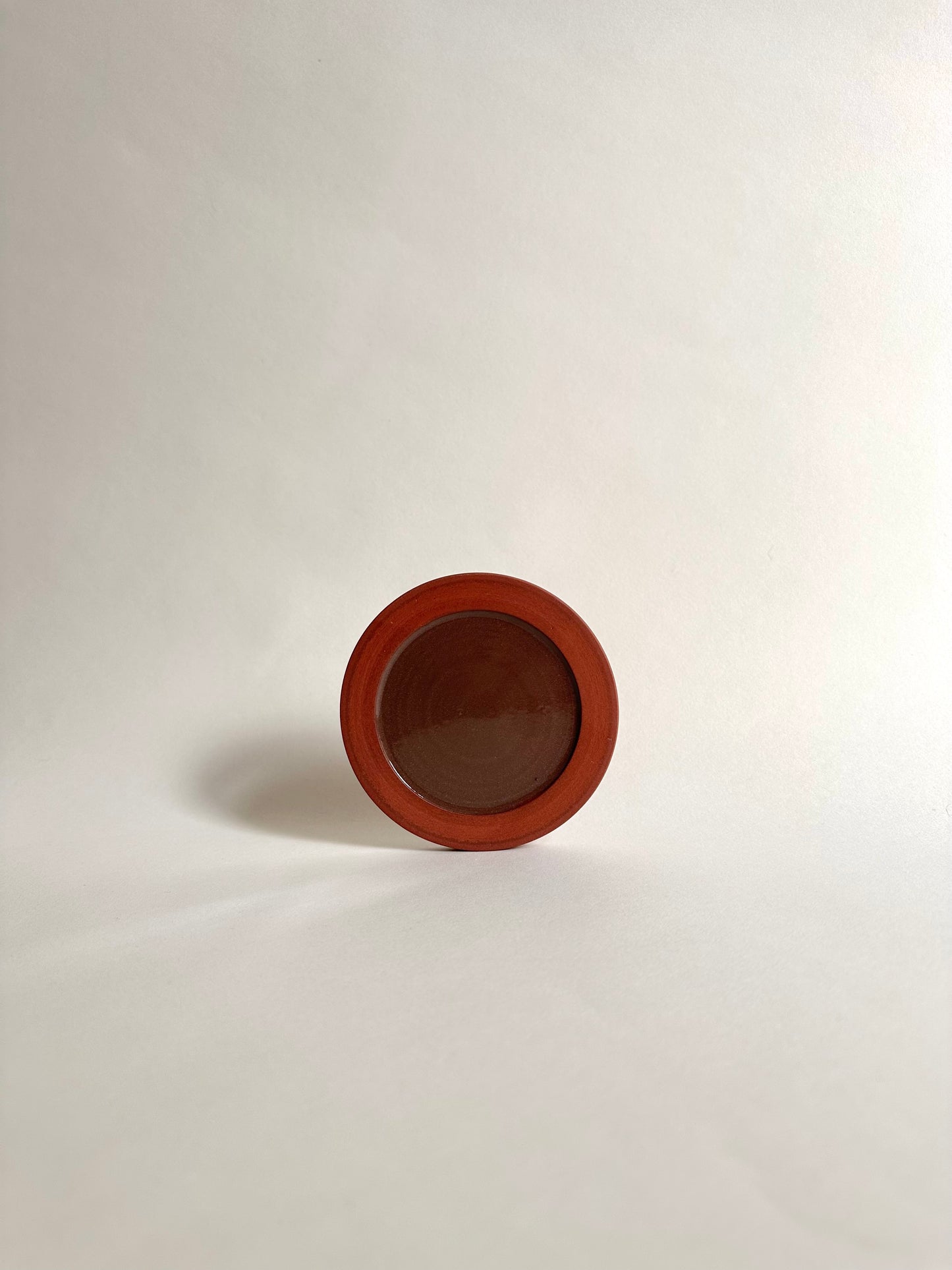 Coaster in red
