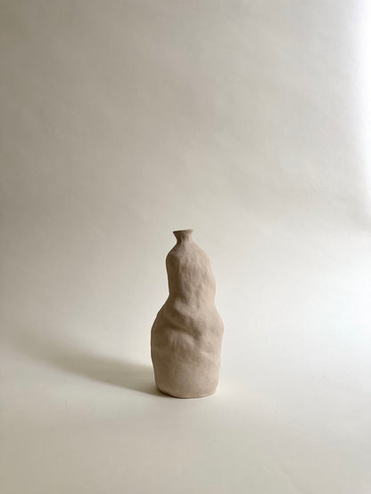 Handbuilt vase 04