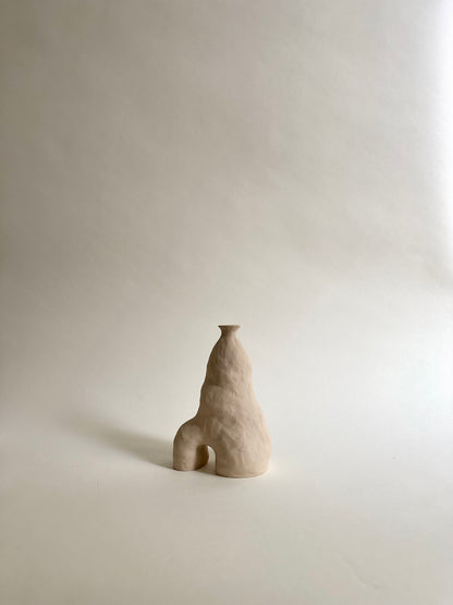 Handbuilt vase 05